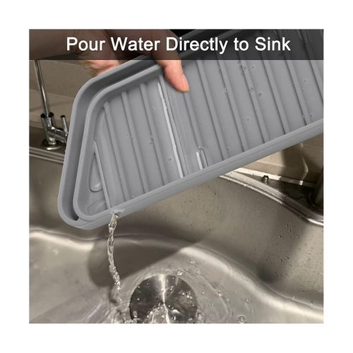 Silicone Water Catcher Tray,Refrigerator Drip Catcher Tray,Protector Ice  and Water Dispenser Pan,Fridge Spills Water Pad Catch Basin for Drainage 