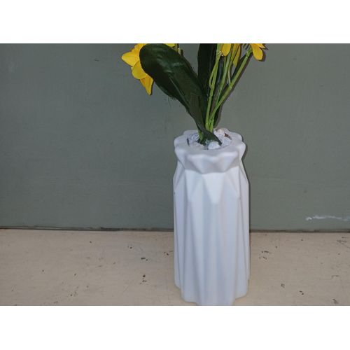 product_image_name-Generic-Elegant White Ceramic Vase with Artificial Yellow Orchid Flowers-3