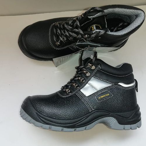 Ultimate Plus Safety Boots @ Best Price 