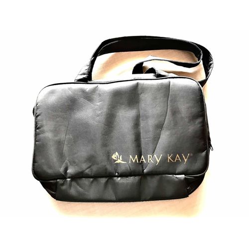 Mary kay best sale makeup bag