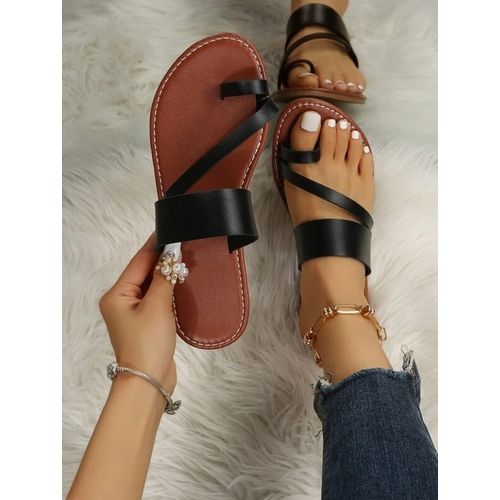 Ladies Fashion Summer Solid Color Leather Cover Toe Flat Beach