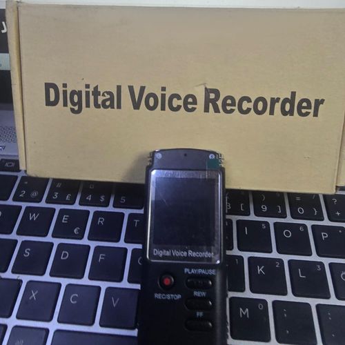 product_image_name-Generic-8GB Digital Dictaphone Recorder with USB Charging for Everyday Use-2