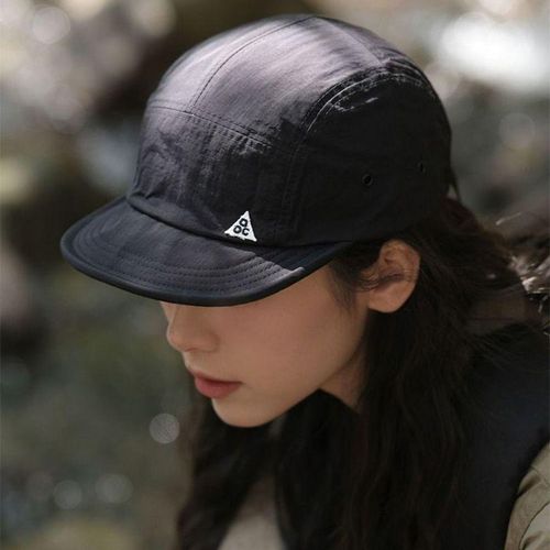 Women's short brim baseball cap online