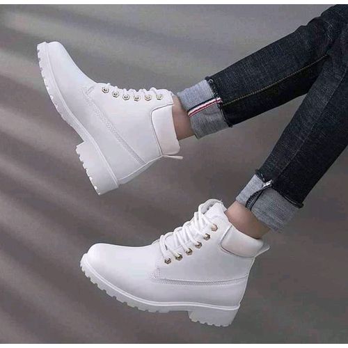 Fashion High Quality Ladies Boots @ Best Price Online