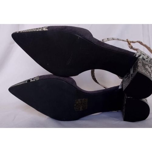 product_image_name-Generic- Women’s Block Heel Pointed Pumps – Grey Print – EU 40-4