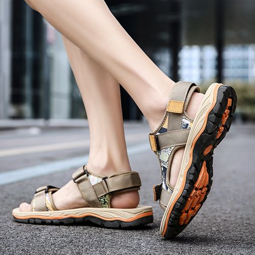 Fashionable men's 2025 sandals 2019