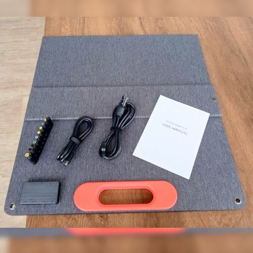 product_image_name-Generic-100W Portable Solar panel  with USB-c, USB3.0 and DC Output 18V-8