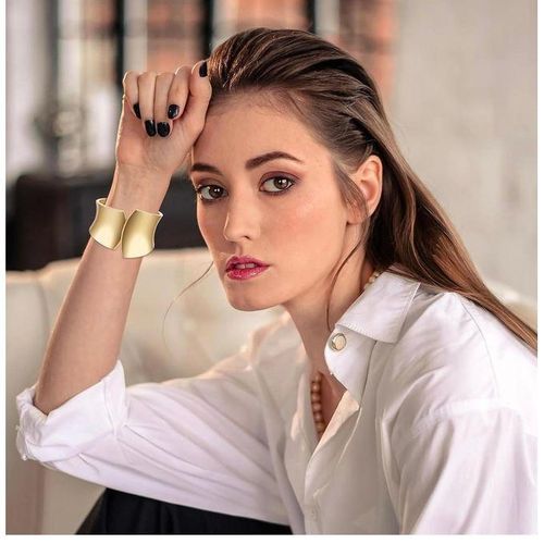 product_image_name-Generic-Vintage Wide Cuff Bangles Hip Hop Punk Gold Color Geometric Metal chunky Bangles for Women-4