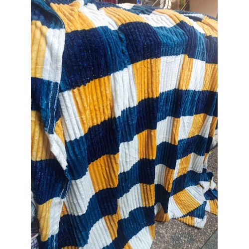 product_image_name-Generic-6 by 7 Checked coral fleece blanket-1