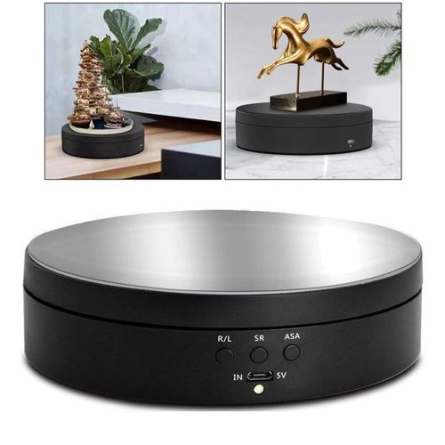 Rotating top doll stand