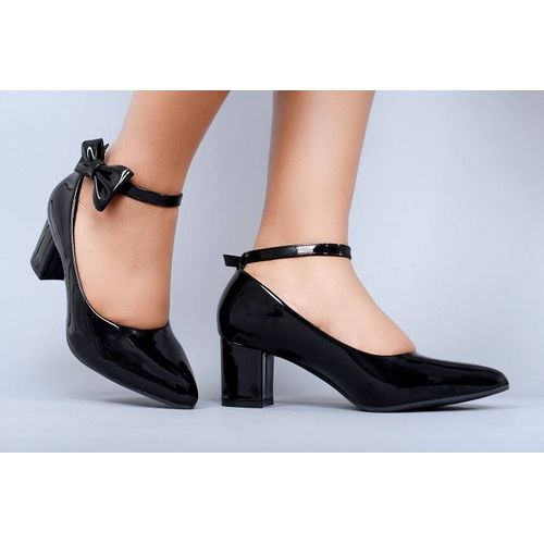 Mid shop length heels