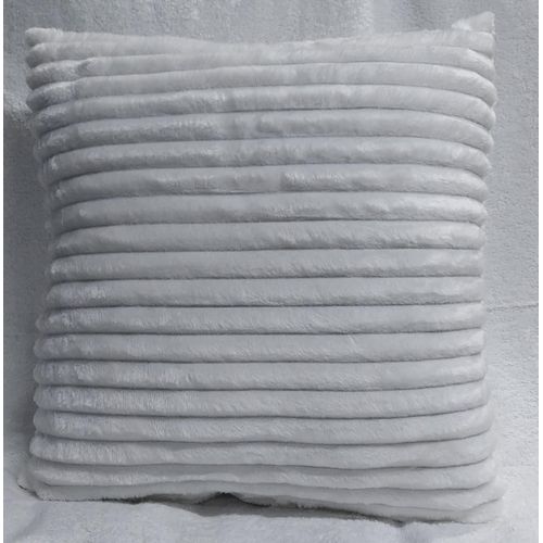 product_image_name-Generic-White Velvet Cushion Cover _45*45cm-1