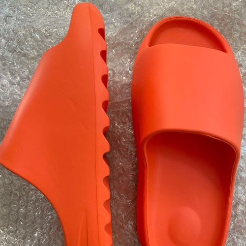 Yeezy best sale slides jumia