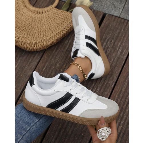 product_image_name-SHEIN-Women's Plus Size Soft Comfy Lace Up Sneakers-4
