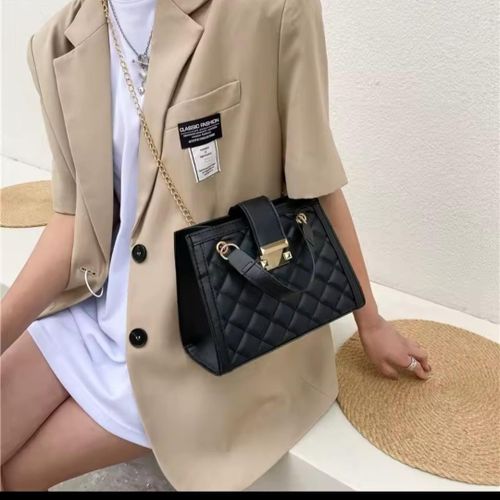 product_image_name-Fashion-Trendy chain link shoulder bag black-2