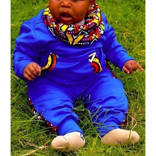 Two Pieces African Maternity Outfit/african Maternity Attire for