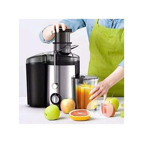 Electric juicer for top fruits and vegetables