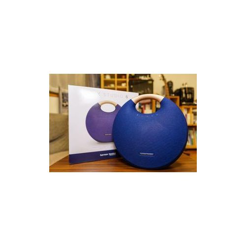 product_image_name-Harman Kardon-ONYX STUDIO 7 PORTABLE BLUETOOTH SPEAKER-2