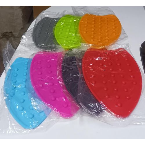 product_image_name-Generic-Heat Resistant Silicone Iron Mat – Protective Non-Slip Pad-2