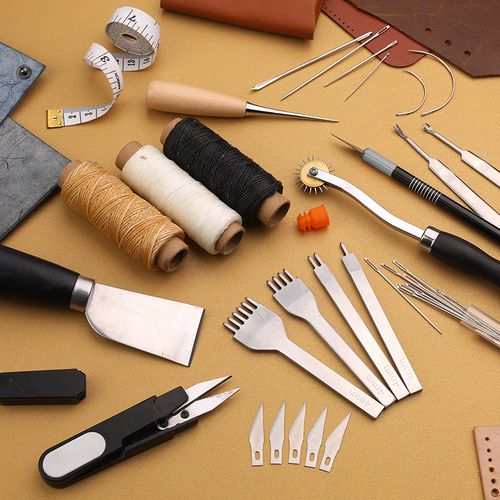 Carevas Sewing Craft & Leather Tools Set 18 Pcs Leather Craft DIY Tool for Hand Sewing Stitching,Stamping Set and Saddle Making,Stitching Carving Working