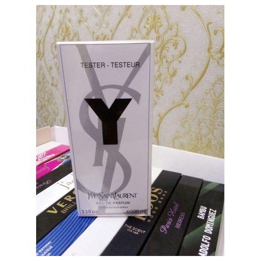 Calibre  Libre Yves Saint Laurent