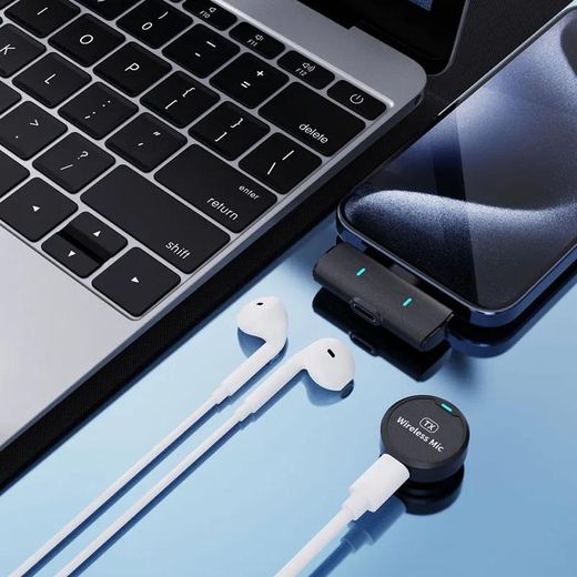 Generic Quality Type C Wireless Microphone Button Magnetic Microphone With Large Capacity Long Endurance Professional Wireless Microphone Iphone 15 and Above - image 2