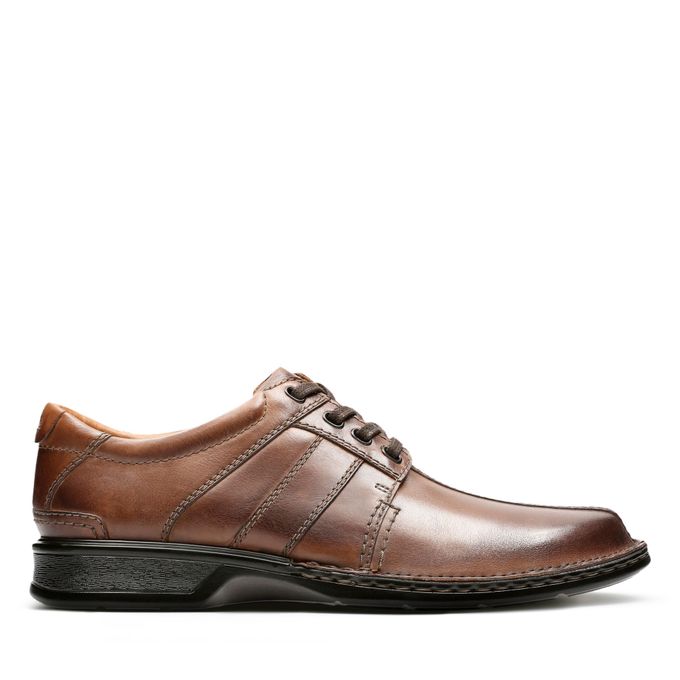 clarks touareg