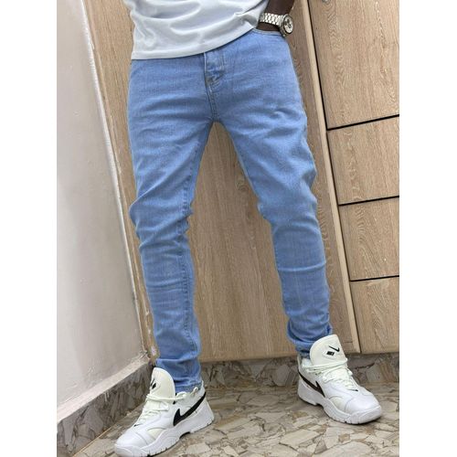 Blue wash men jeans