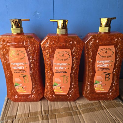 Tumeric&Honey Whitening All Darkspots Shower Gel Sweet Scent Exfoliating Scrub- 2000ml+FREE Back Soft Brush Scrub