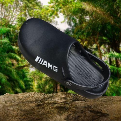 Unisex Fashion Clog Sandals with Adjustable Strap – Lightweight Rubber Slip-On Shoes for Men & Women (Black)