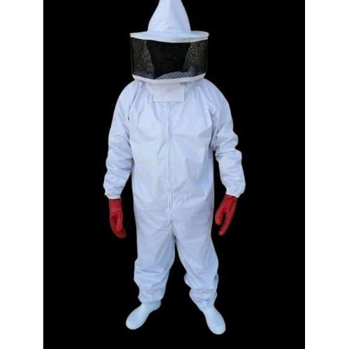 Heavy duty Bee suits and gloves